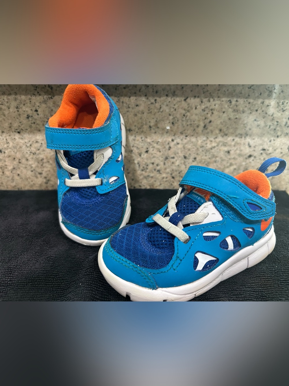 Nike Kids Blue and Orange Velcro Athletic Sneakers